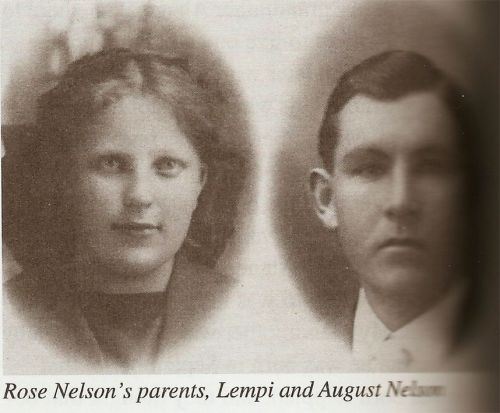 Lempi ja August Nelson
Kuvassa on Lempi Rinell ja miehensä August Nelson. Lempi oli Matt Rinellin tytär (Matti Riippa, Riippa 19). August Nelson oli syntynyt Ruotsissa ja pariskunta meni naimisiin vuonna 1914. 

Kuva on julkaisusta: "The Way It Was, Oral Histories from Salmon Creek & Deep River" by Ruth Busse Allingham ISBN 0-9707296-1-8


Keywords: Nelson Sverige Sweden Riippa Rinell Purtilo Hedman Astoria Oregon SalmonCreek Washington USA Isokyrö