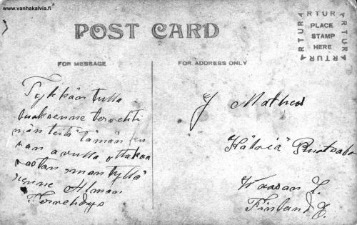 Alma Matinjussin tervehdys vanhemmilleen
Kuvan takana lukee: "Tykkään tulla luoksenne tervehtimään teitä tämän kuvan avulla ottakaa vastaan oman tyttärenne Alman tervehdys." Viestin vastaanottajaksi Alma on merkinnyt J Mathes eli Juho Matinjussi (Matinjussi 18).
Keywords: Matinjussi Astoria Oregon USA