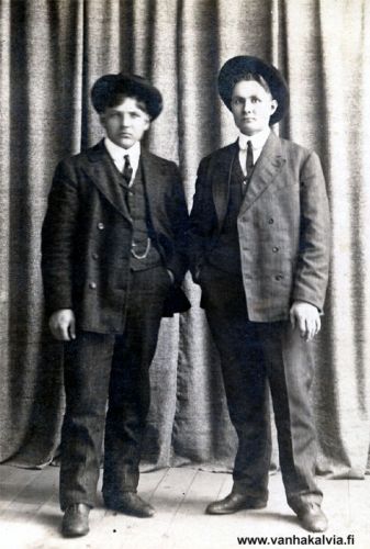 Tuntemattomia Amerikassa
Keywords: USA