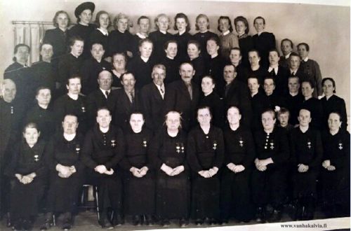 Kaatuneiden omaisia 1940-luvun lopulla
