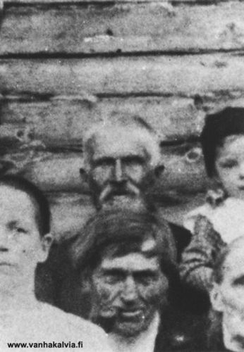 Antti Rauhala (ent. Thelin)
Antti Kustaa Antinpoika Rauhala, entinen Thelin (1850-1933, Thelin 3).
Antin veljet, Matts Leander (s. 14.9.1848), Juho (s. 1.11.1852) ja Aleksander (s. 14.3.1859) lähtivät 1880-luvulla siirtolaisiksi Amerikkaan ja jäivät sinne.
Keywords: Telin Thelin Rauhala